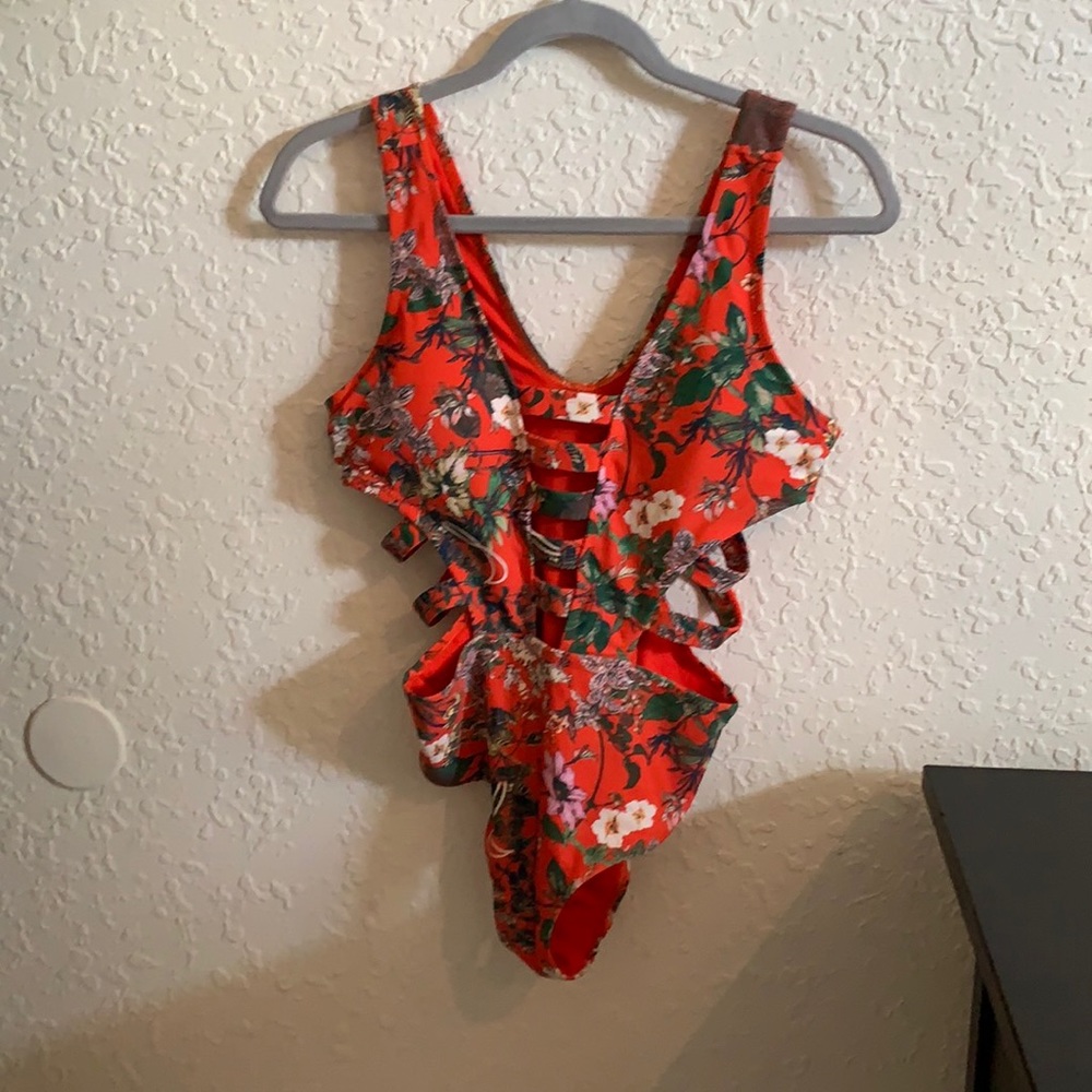 Floral one piece cut out bathing suit